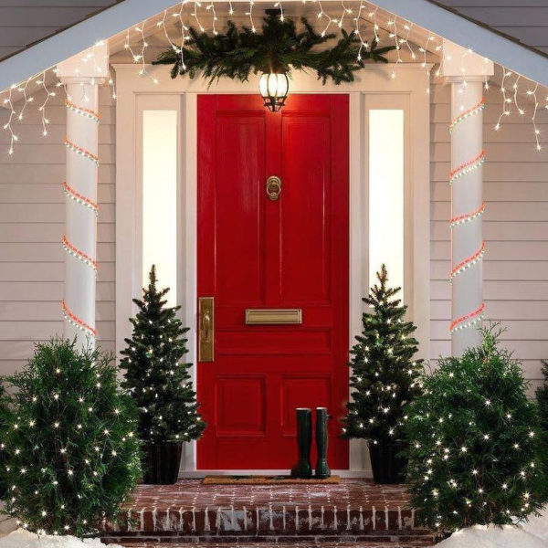 Stunning Diy Outdoor Decoration Ideas For Christmas That Looks Cool35
