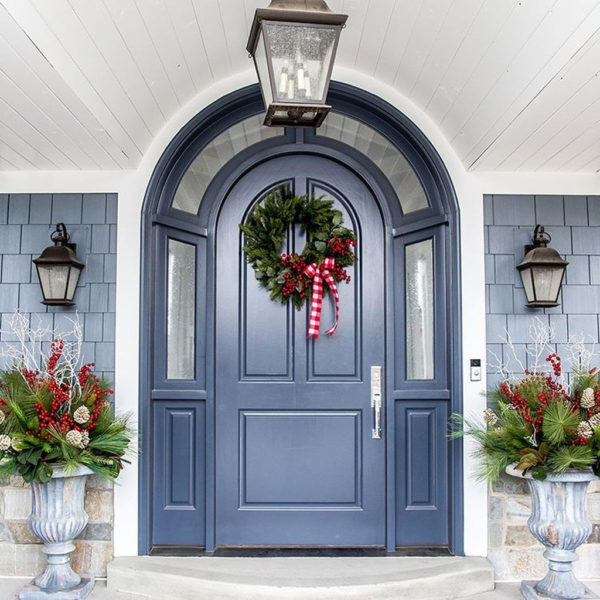 Wonderful Interior And Exterior Atmosphere Ideas For Christmas Décor To Copy28