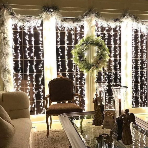Astonishing Holiday Decorating Ideas With Lights To Try This Season 19
