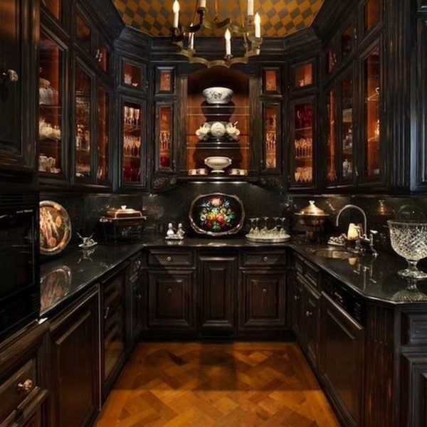 Fascinating Kitchen Design Ideas With Victorian Style 32