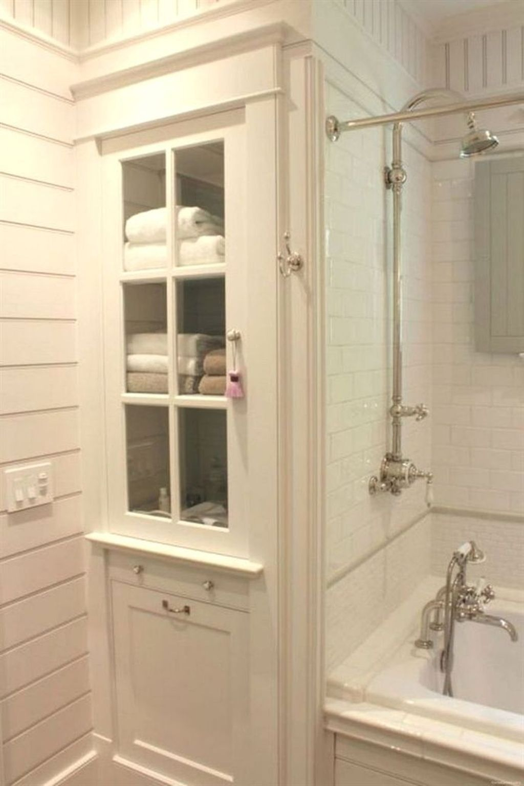 Gorgeous Farmhouse Master Bathroom Remodel Ideas That You Will See 18