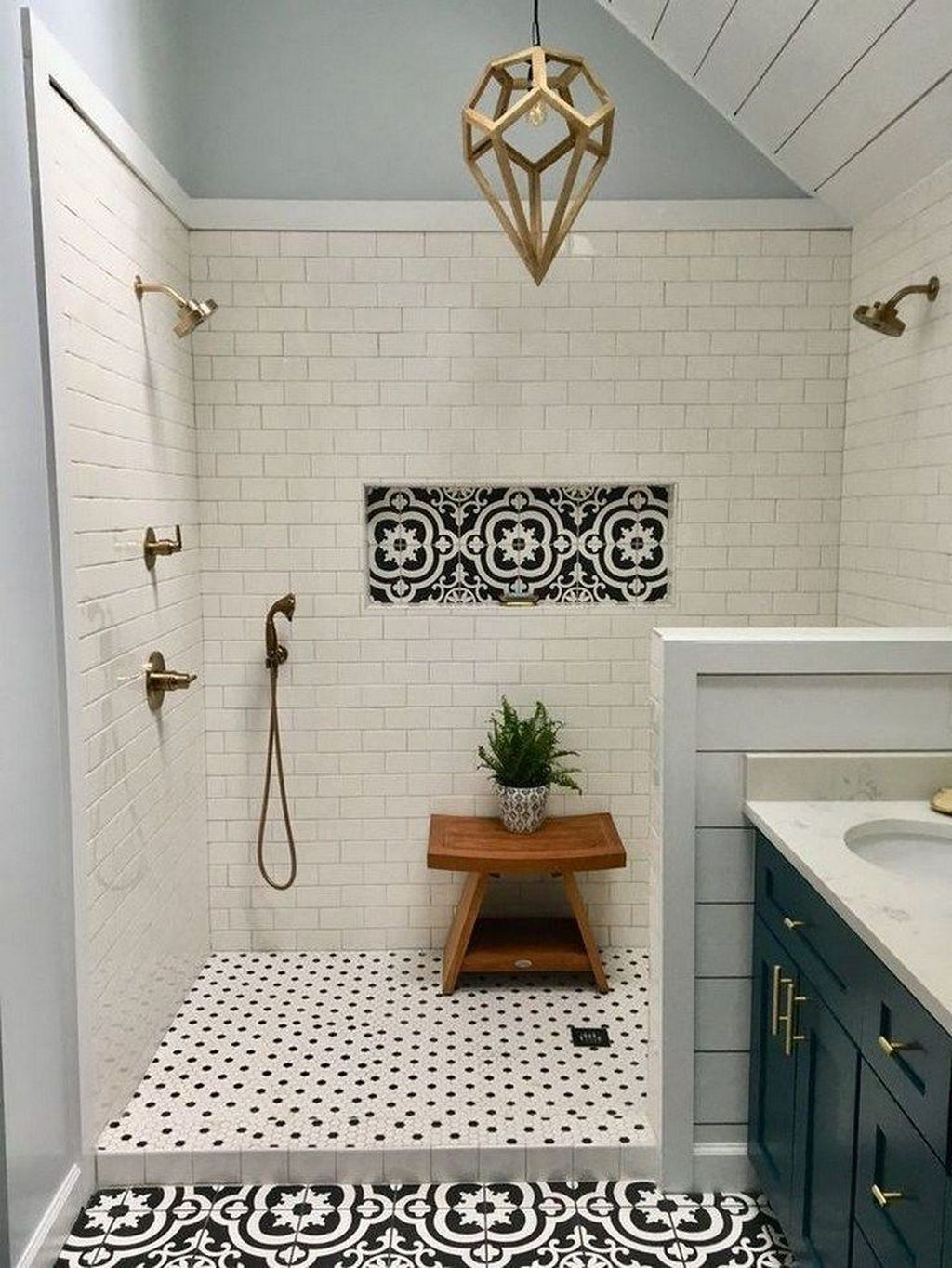 Gorgeous Farmhouse Master Bathroom Remodel Ideas That You Will See 20