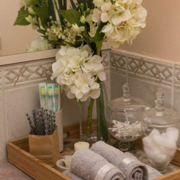 Impressive Bathroom Organization Ideas For Your First Apartment In College 12