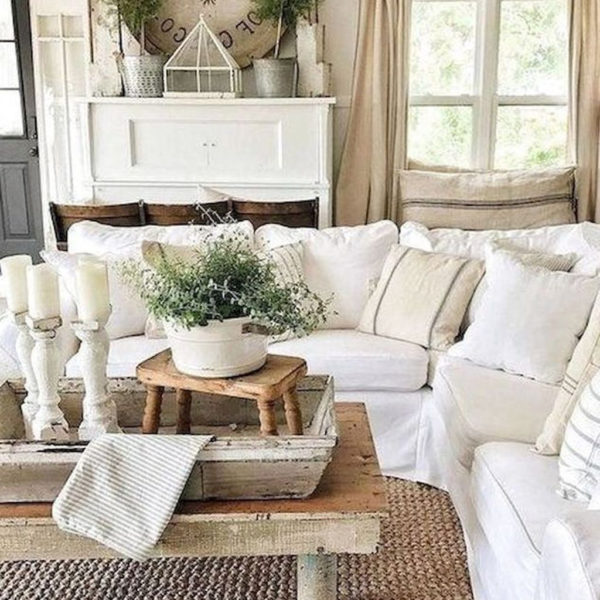 Popular Farmhouse Living Room Makeover Decor Ideas To Have Now 06