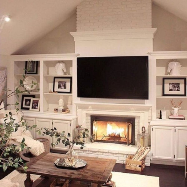 Popular Farmhouse Living Room Makeover Decor Ideas To Have Now 21