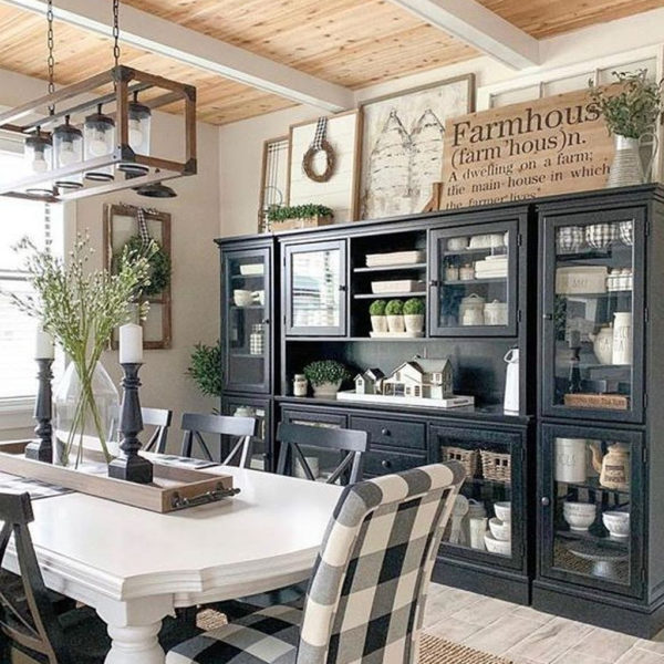 Rustic Farmhouse Furniture Design Ideas For Living Room 19