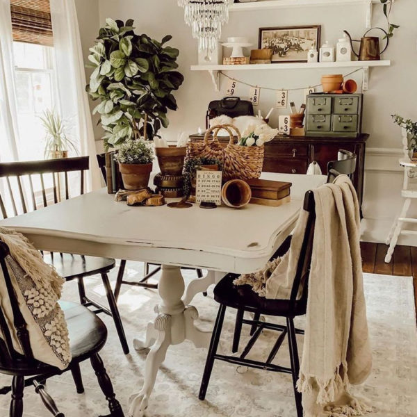 Splendid Dining Room Design Ideas With Farmhouse Table To Have 23