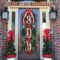 Affordable Christmas Porch Decoration Ideas To Try This Season 08