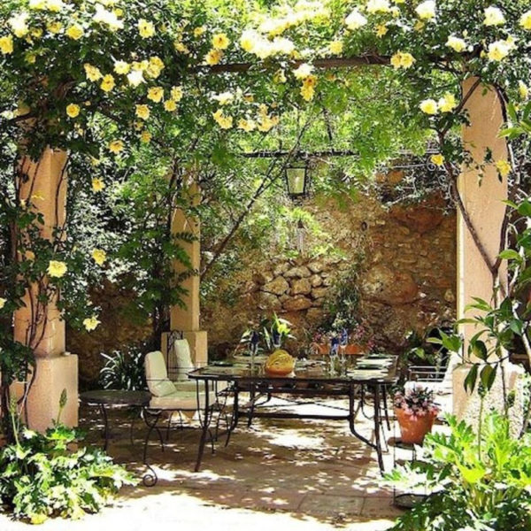 Awesome Mediterranean Garden Design Ideas For Your Backyard 15