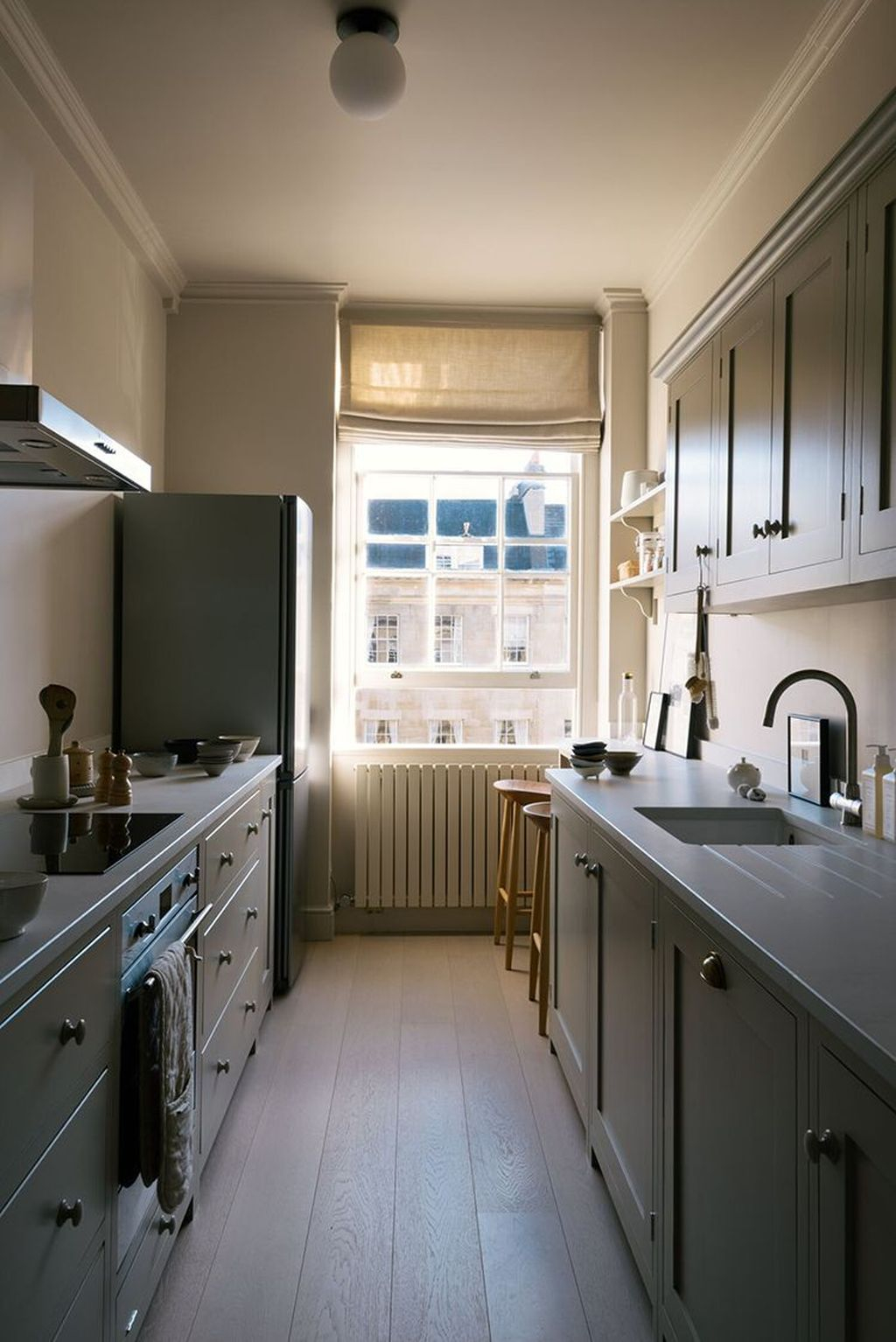 Brilliant Small Kitchen Remodel Design Ideas On A Budget 05