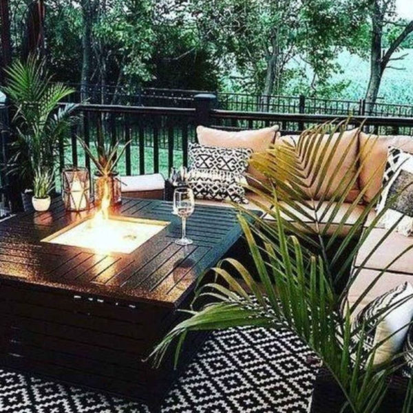 Captivating Backyard Patio Design Ideas That Will Amaze And Inspire You 33