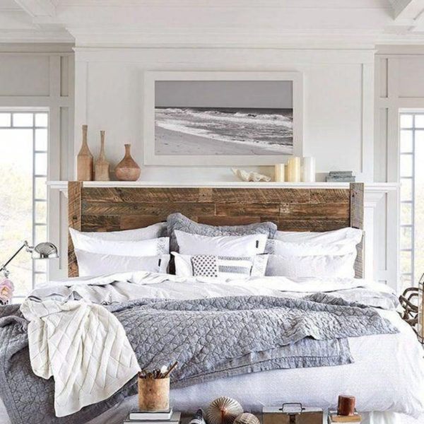 Gorgeous Beachy Farmhouse Bedroom Design Ideas For Cozy Sleep 04