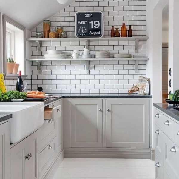 Incredible Small Kitchens Design Ideas That Space Saving 03