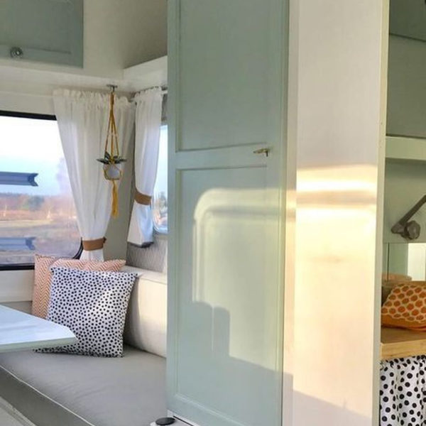 Lovely Caravans Design Ideas For Cozy Camping To Try 13