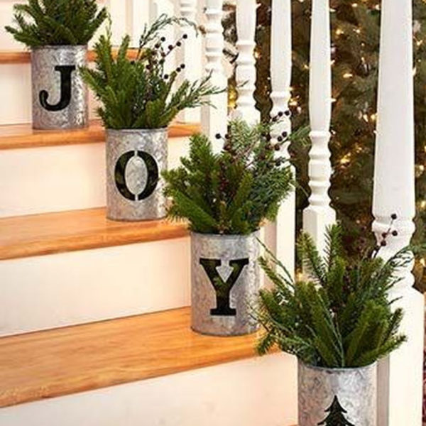 Marvelous Farmhouse Christmas Decor Ideas That You Must Try 16