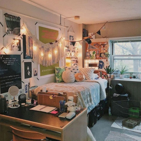 Perfect Dorm Room Organization Decor Ideas To Try Asap 39