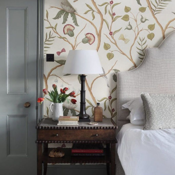 Relaxing Bedroom Wallpaper Decoration Ideas For Comfortable Bedroom 11