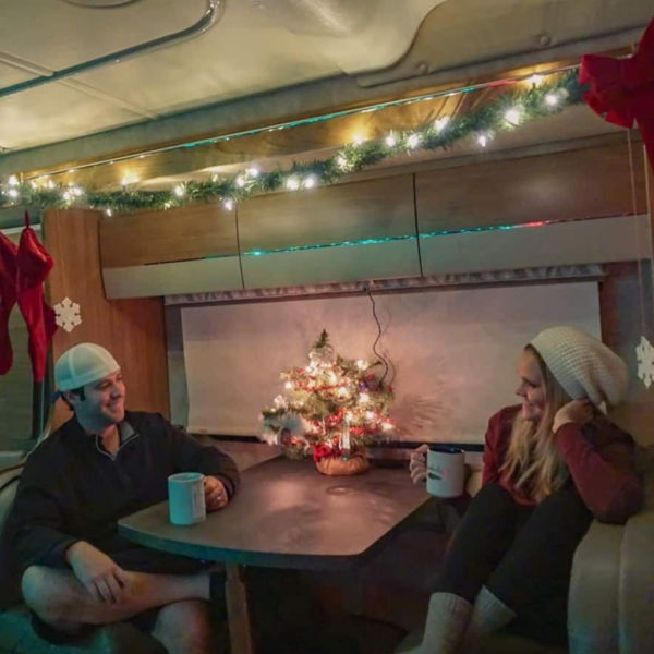 Sophisticated Christmas Rv Decorations Ideas For Valuable Moment 01