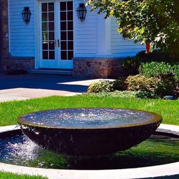 Affordable Small Front Garden Design Ideas With Fountain To Try 21