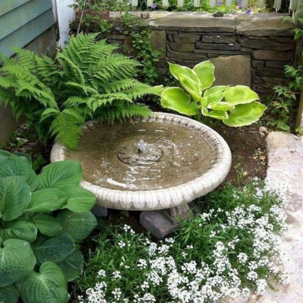 Affordable Small Front Garden Design Ideas With Fountain To Try 31