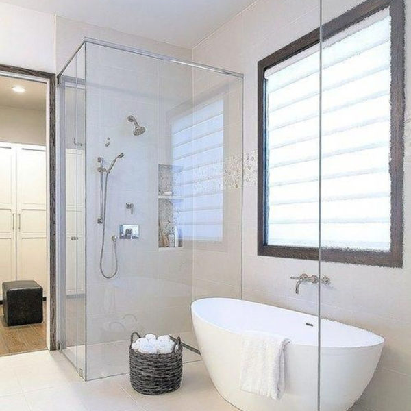 Amazing Master Bathroom Design Ideas To Try Asap 23