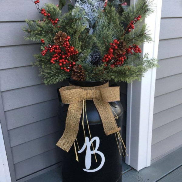 Beautiful Farmhouse Christmas Decor Ideas To Have Right Now 06