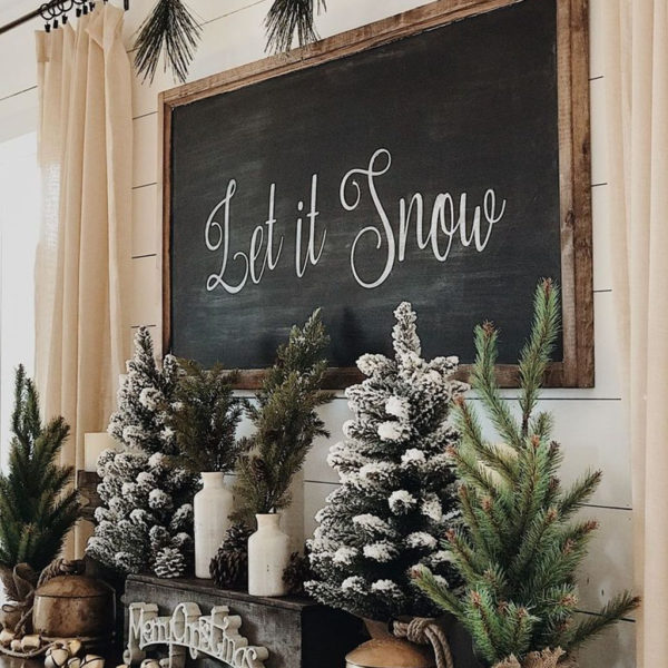 Beautiful Farmhouse Christmas Decor Ideas To Have Right Now 24