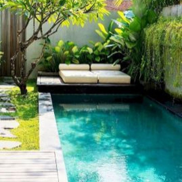 Flawless Small Pool Landscaping Design Ideas For Enchanting Home Outside 17