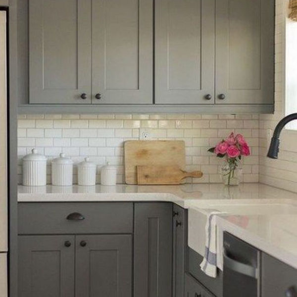 Luxury Grey Kitchen Backsplash Design Ideas For Your Inspiration 17