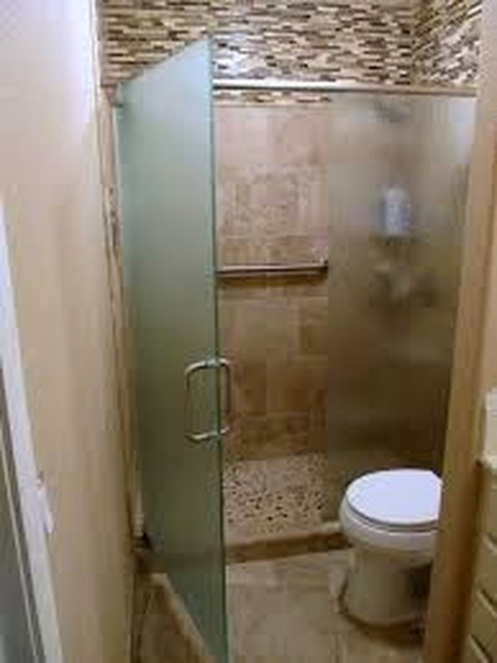 Marvelous Wooden Shower Floor Tiles Designs Ideas For Bathroom Remodel 06