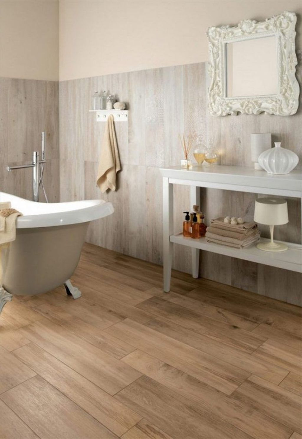 Marvelous Wooden Shower Floor Tiles Designs Ideas For Bathroom Remodel 32