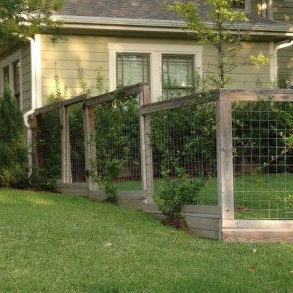 Surpising Fence Design Ideas To Enhance Your Beautiful Yard 27