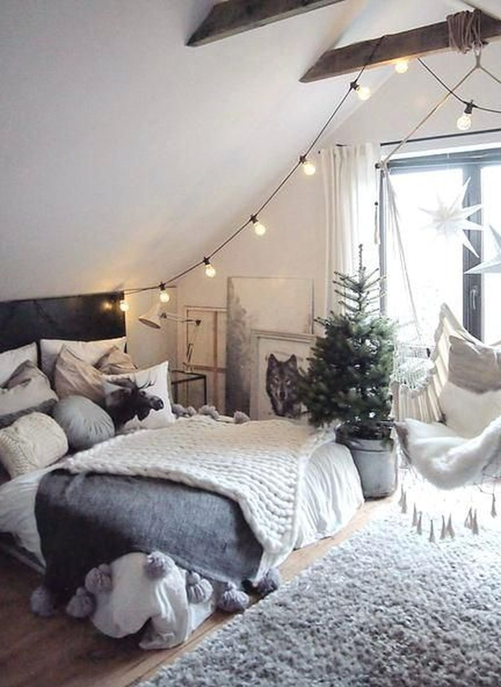 Admiring Bedroom Decor Ideas To Have Right Now 29