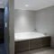 Affordable Bathtub Design Ideas For Classy Bathroom To Try 08