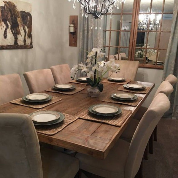 Amazing Dining Room Table Decor Ideas To Try Soon 25