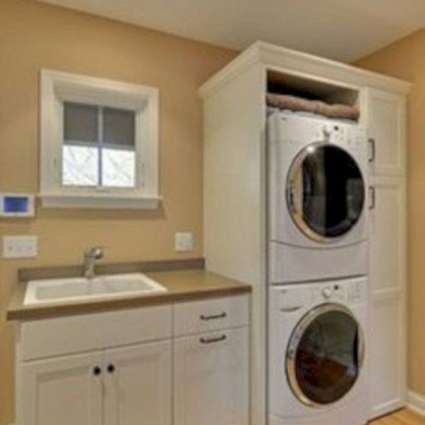 Best Small Functional Laundry Room Decoration Ideas That Looks Cool 28