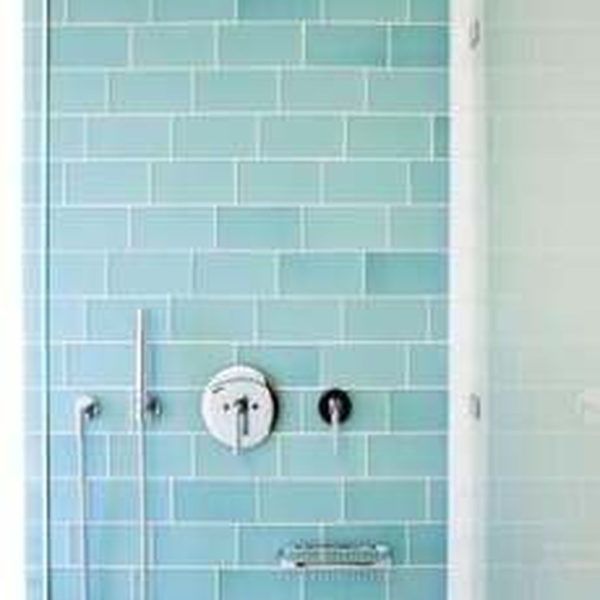 Chic Blue Shower Tile Design Ideas For Your Bathroom 25