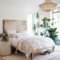 Cozy Small Master Bedroom Decoration Ideas To Copy Soon 31