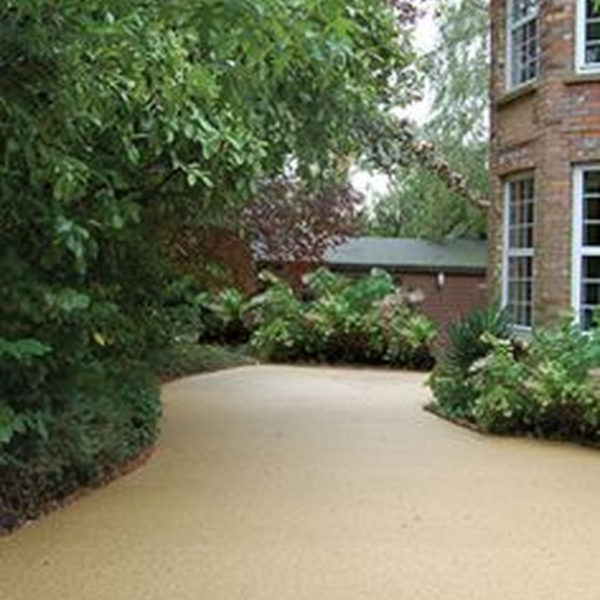 Fabulous Driveway Landscaping Design Ideas For Your Home To Try Asap 11