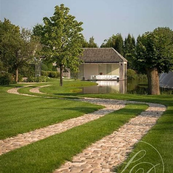 Fabulous Driveway Landscaping Design Ideas For Your Home To Try Asap 26