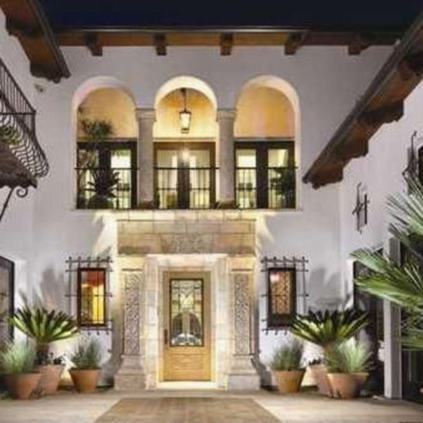 Enjoying Mediterranean Style Design Ideas For Your Home Décor 10