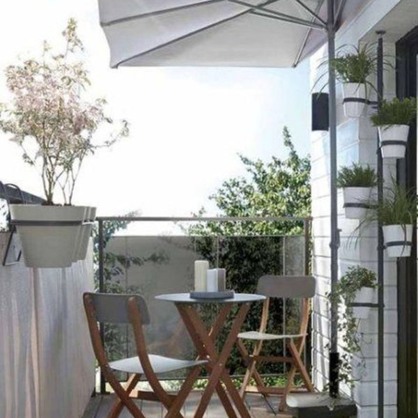 Relaxing Tiny Balcony Decor Ideas To Try This Month 13