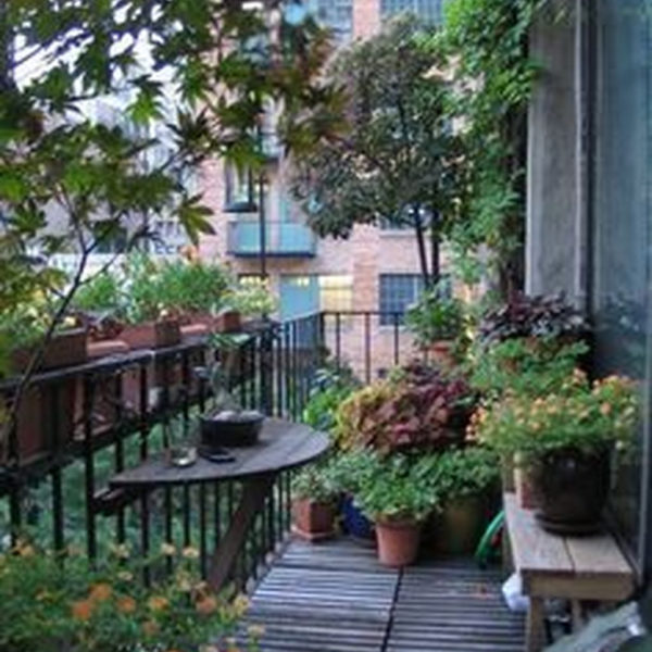 Relaxing Tiny Balcony Decor Ideas To Try This Month 33