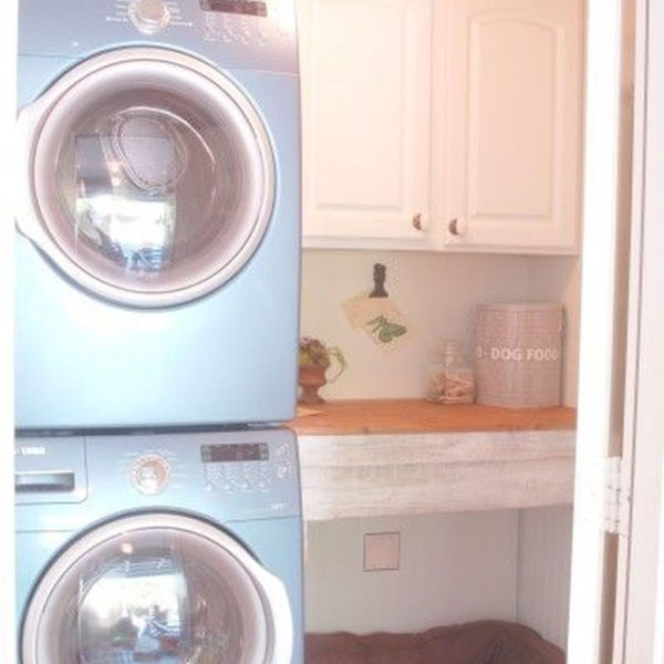 Unusual Laundry Arranging Design Ideas For Small Space To Try 14