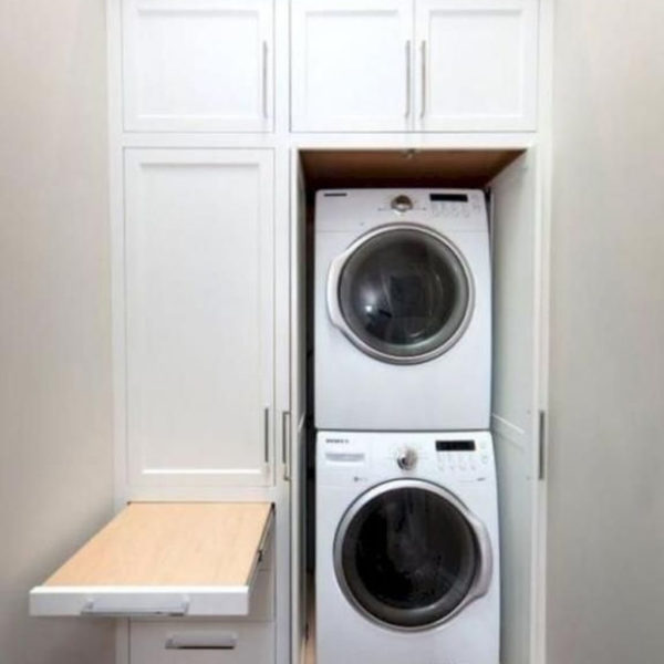 Unusual Laundry Arranging Design Ideas For Small Space To Try 21