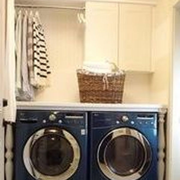 Unusual Laundry Arranging Design Ideas For Small Space To Try 25