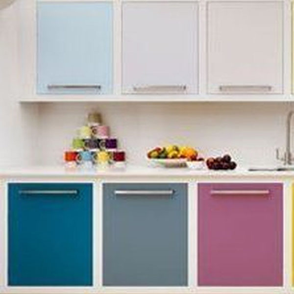 Adorable Rainbow Colorful Kitchens Design Ideas To Looks More Awesome 21