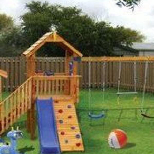 Attractive Outdoor Kids Playhouses Design Ideas To Try Right Now 03