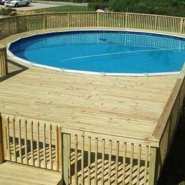 Chic Rolling Deck Design Ideas For Your Pools That You Need To Try 21