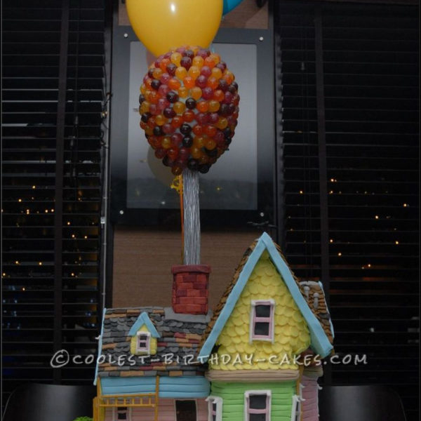 Amazing Pixar Up House Design Ideas Created In Real Life And Flown 25